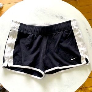 NIKE running shorts black and white Small